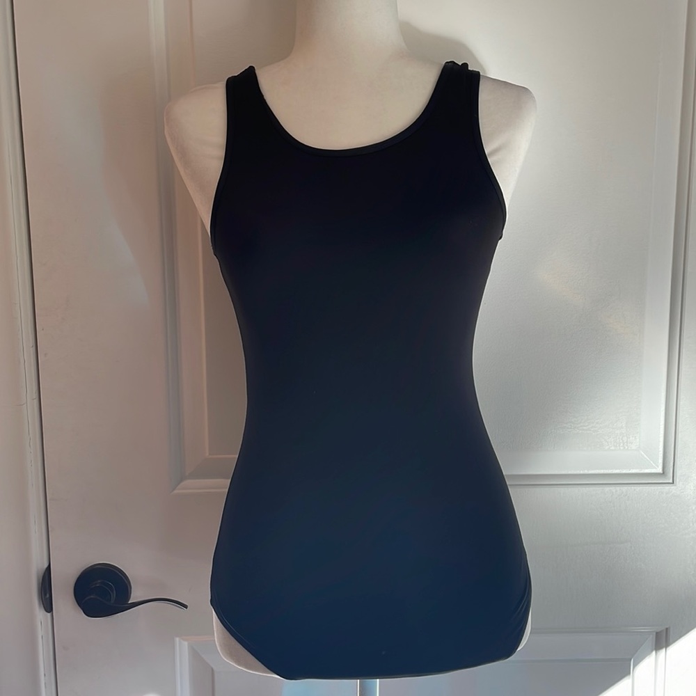 Basic motives, black dance bodysuit